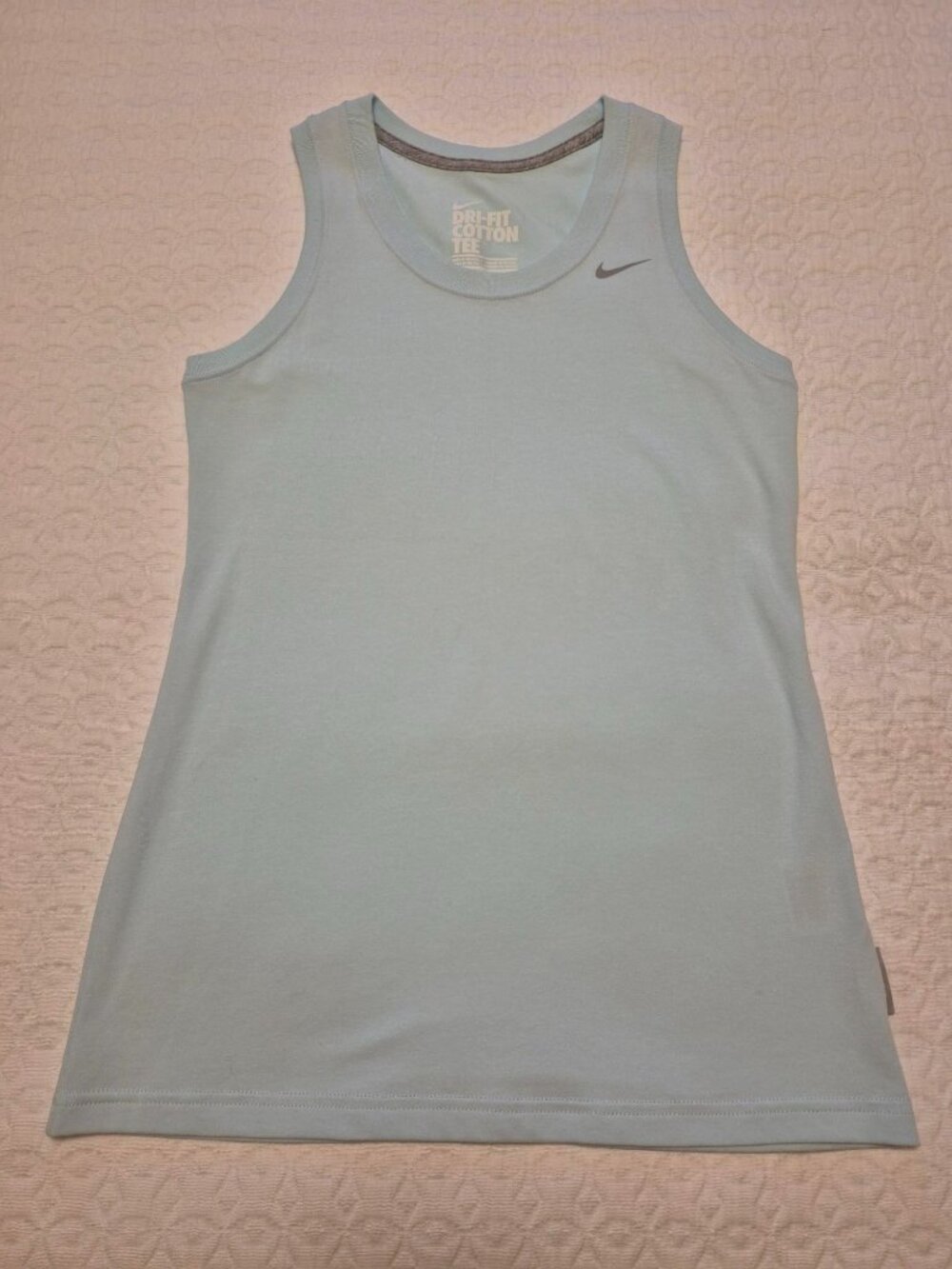 Nike Dri-Fit Sleeveless Tee - S